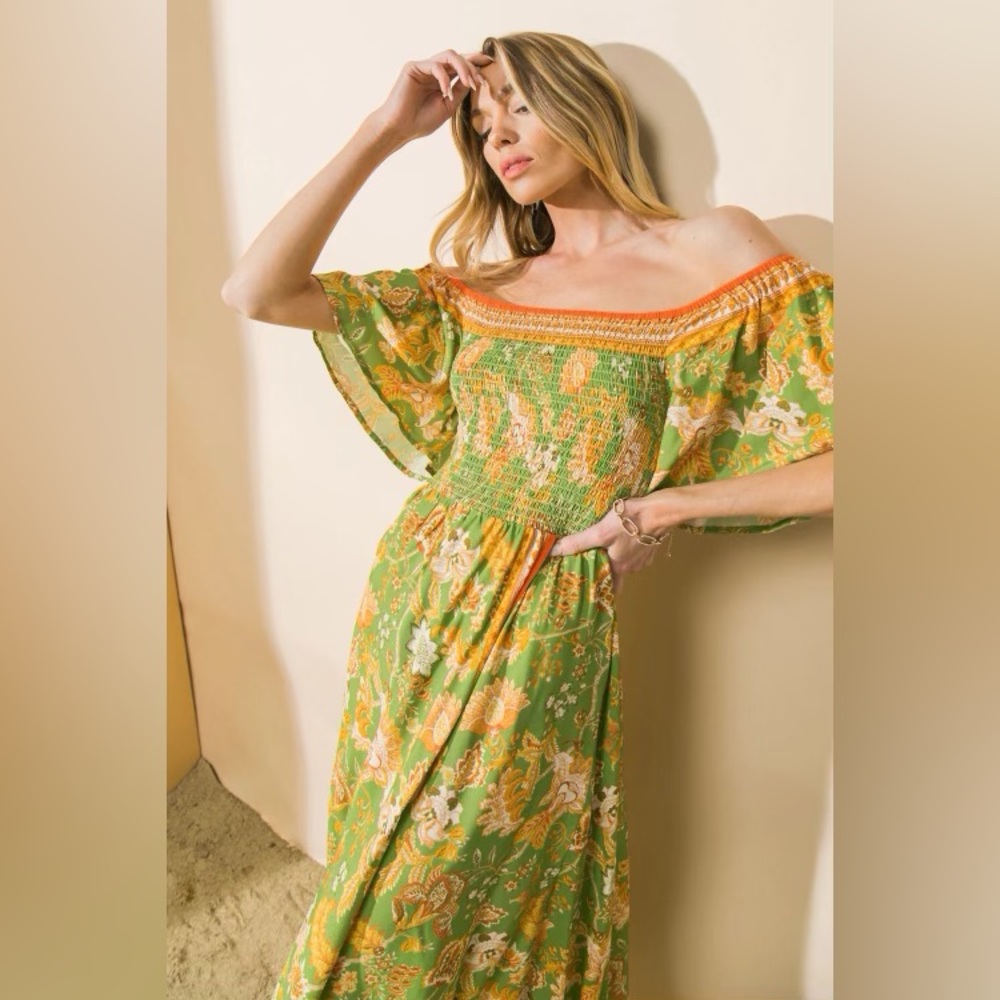 Off Shoulder Tropical Print Floral Smocked Maxi Dress - Picture 5 of 8